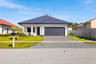 Photo of Listing #RX-11160576