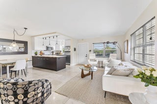 Photo of Listing #RX-11161683