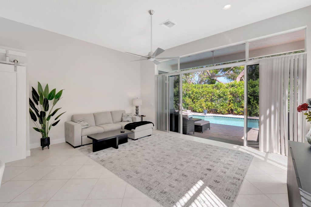 6666 Nw 23rd Ter, Boca Raton