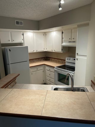 Photo of Listing #RX-11164288