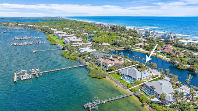 2152 Ne Rose Walk Ter, Stuart