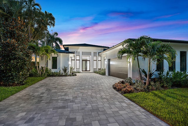 1 of 1 - 130 S Village Wy, Jupiter, FL