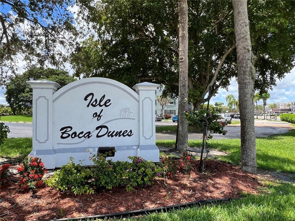 9440 Sw 8th St #412, Boca Raton