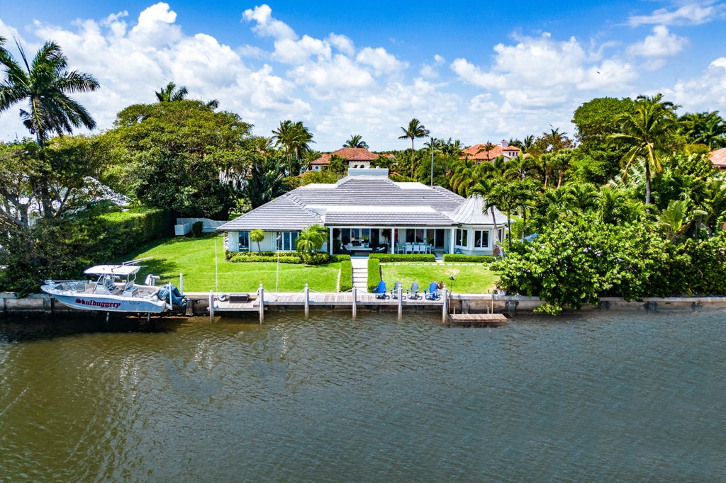 1400 Lands End Rd, Manalapan