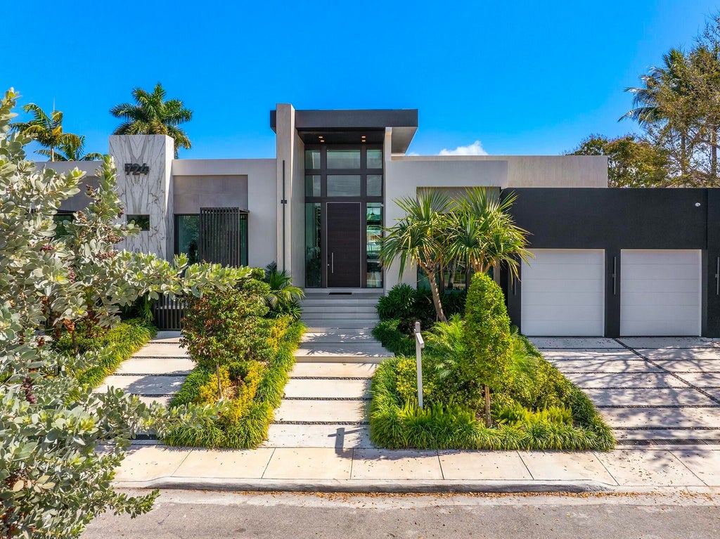 724 Riviera Isle, Fort Lauderdale