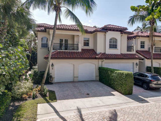 66 Marina Gardens Dr, Palm Beach Gardens