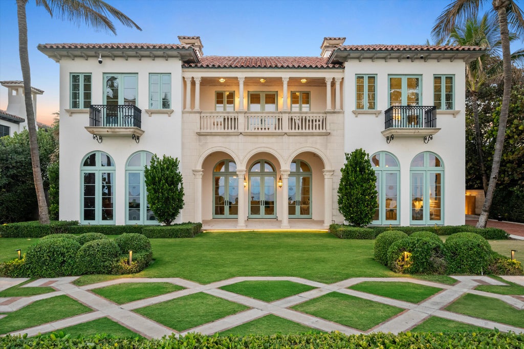 516 S Ocean Blvd, Palm Beach