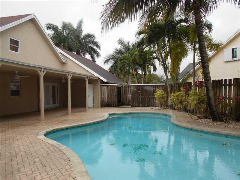 9310 Nw 33rd Pl, Sunrise