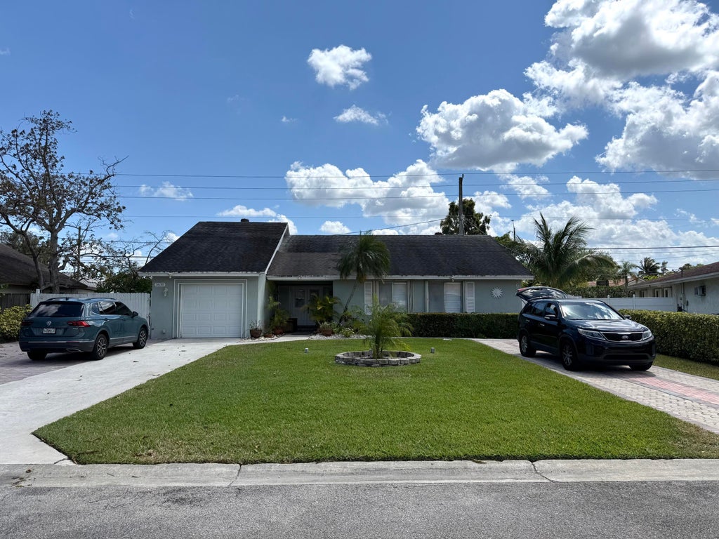 3630 Walden Lane, Palm Springs