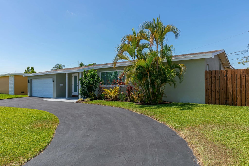 8421 Nw 24th St, Sunrise