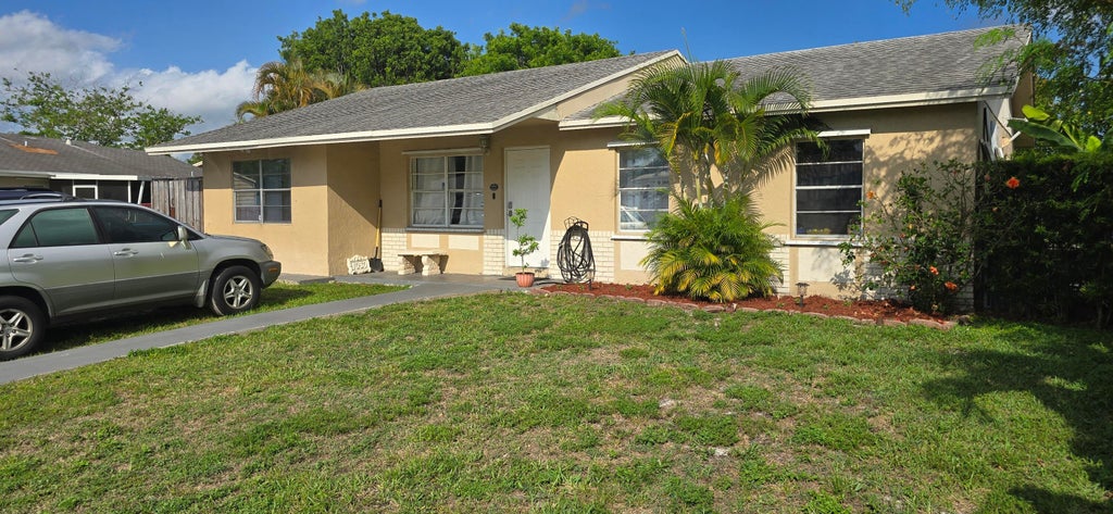 1030 Sw 82nd Av, North Lauderdale