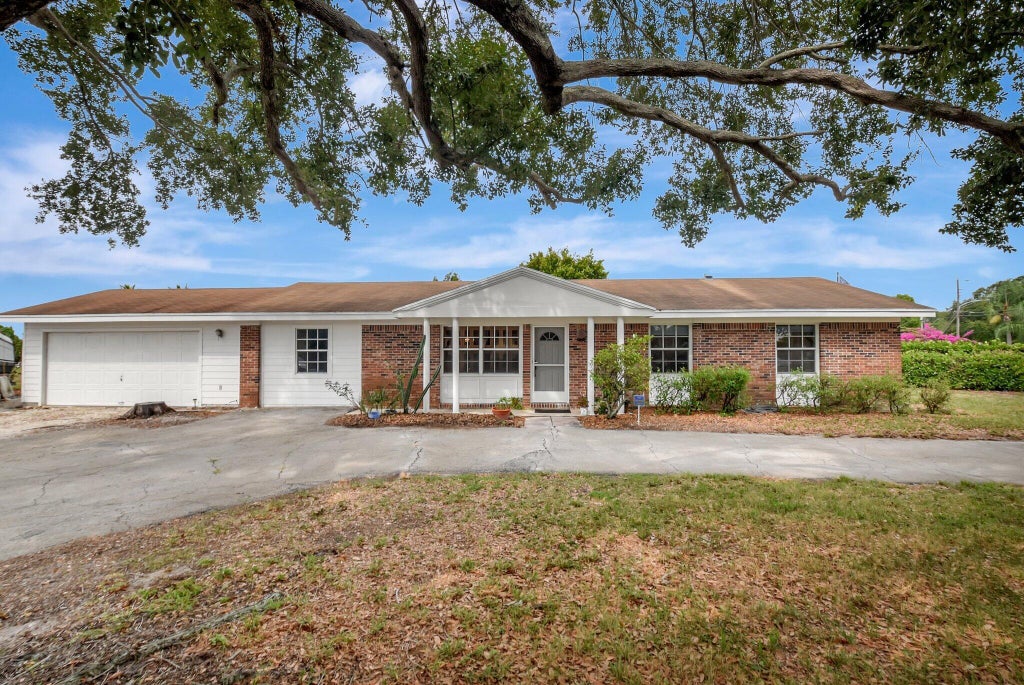 201 Rex Ct, Palm Springs