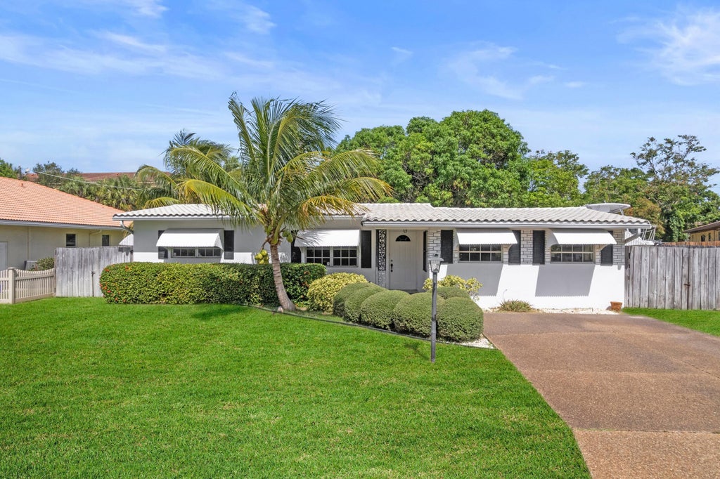 2175 Nw 3rd Ct, Boca Raton