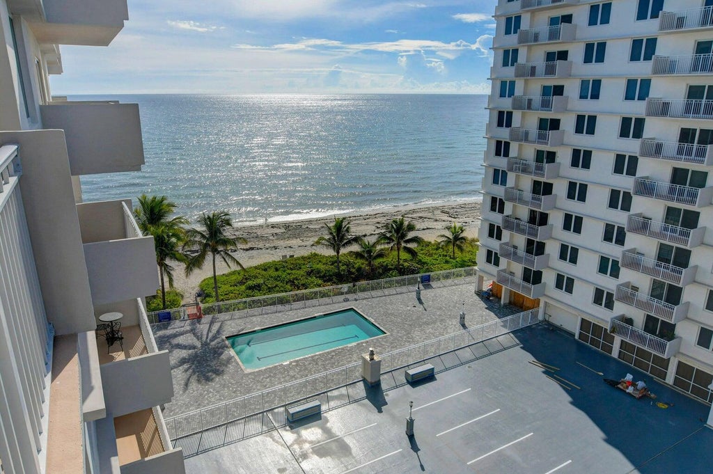 3221 S Ocean Blvd #703, Highland Beach