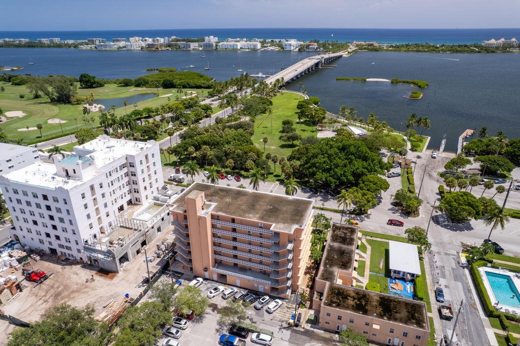 15 S Golfview Rd #501, Lake Worth Beach