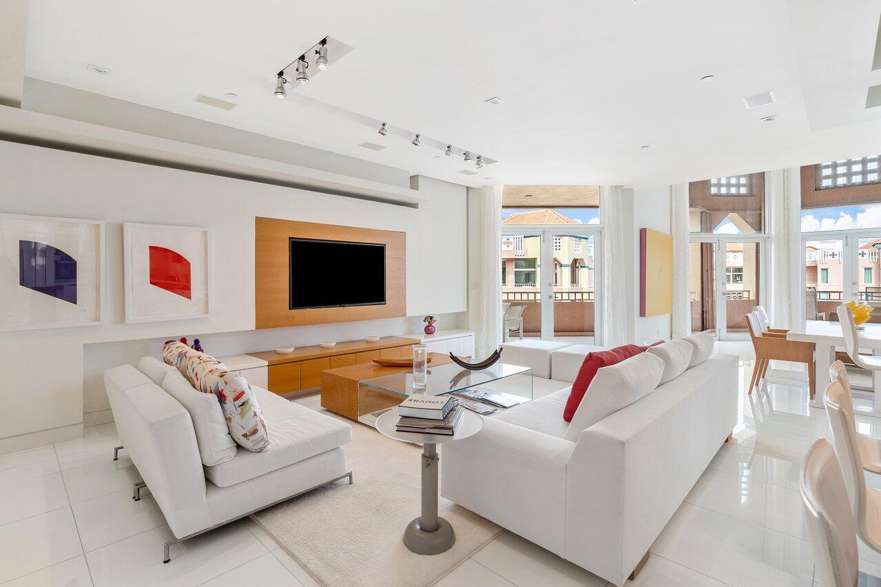 Photo of Listing #RX-11135985