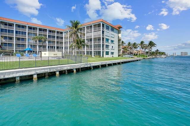 105 Paradise Harbour Blvd #511, North Palm Beach