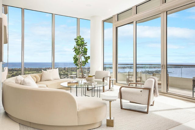 200 Arkona Ct #2501, West Palm Beach