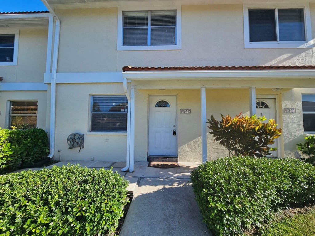 6342 Walk Circle, Boca Raton