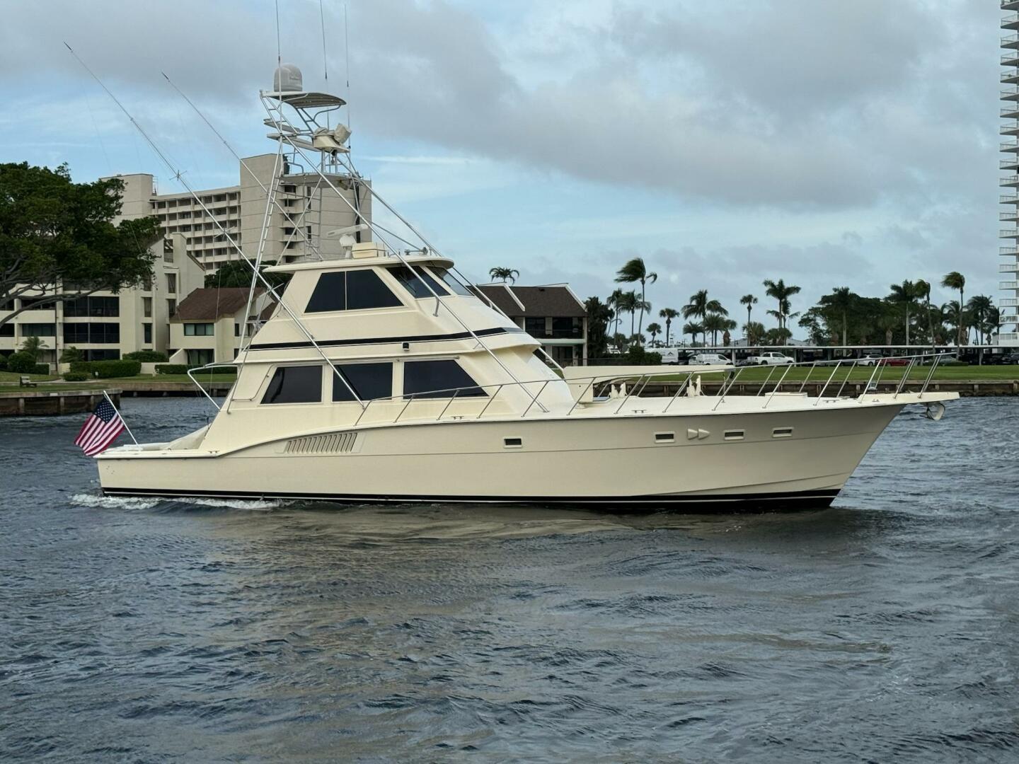 Photo of Listing #9756572