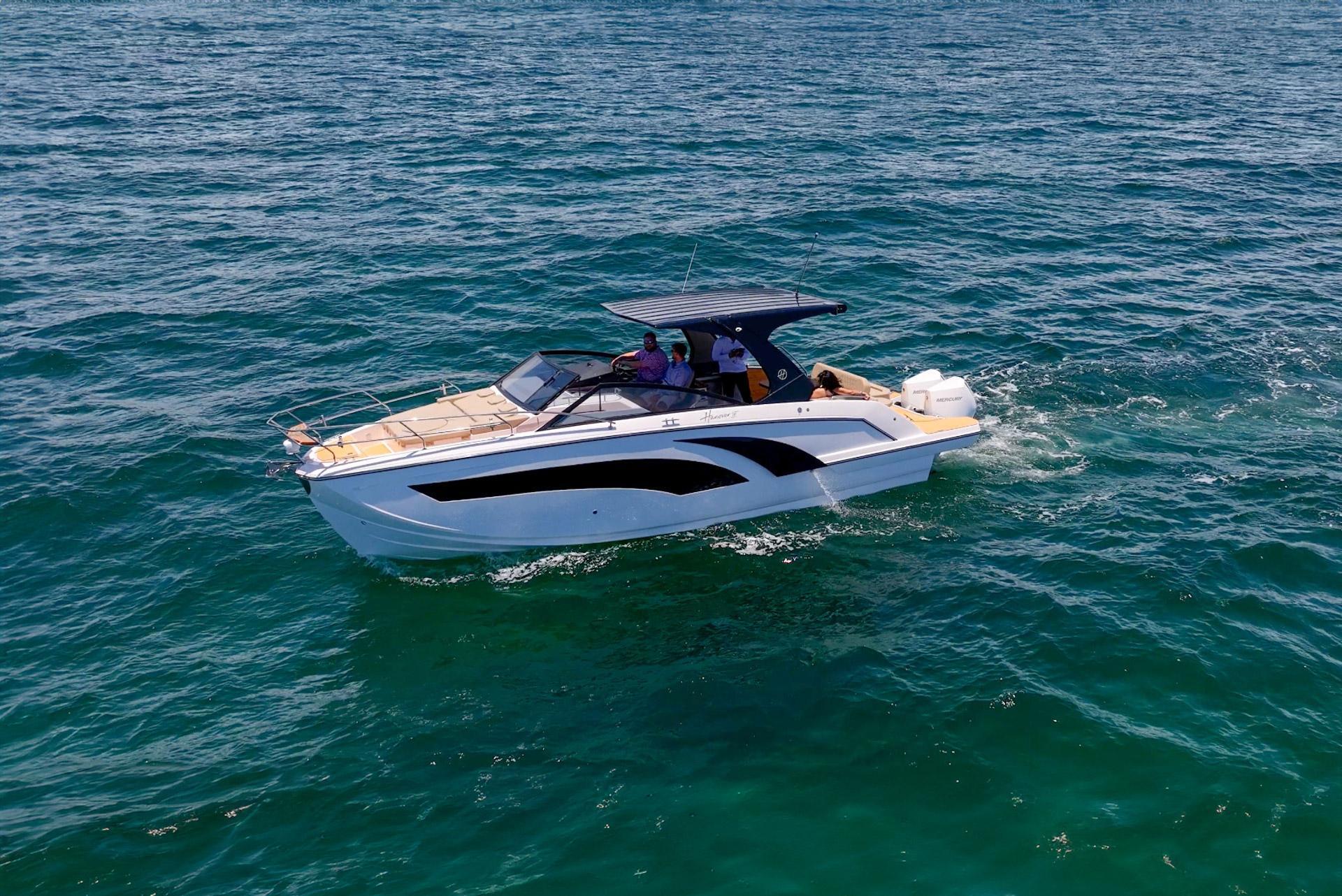 Photo of Listing #9832873