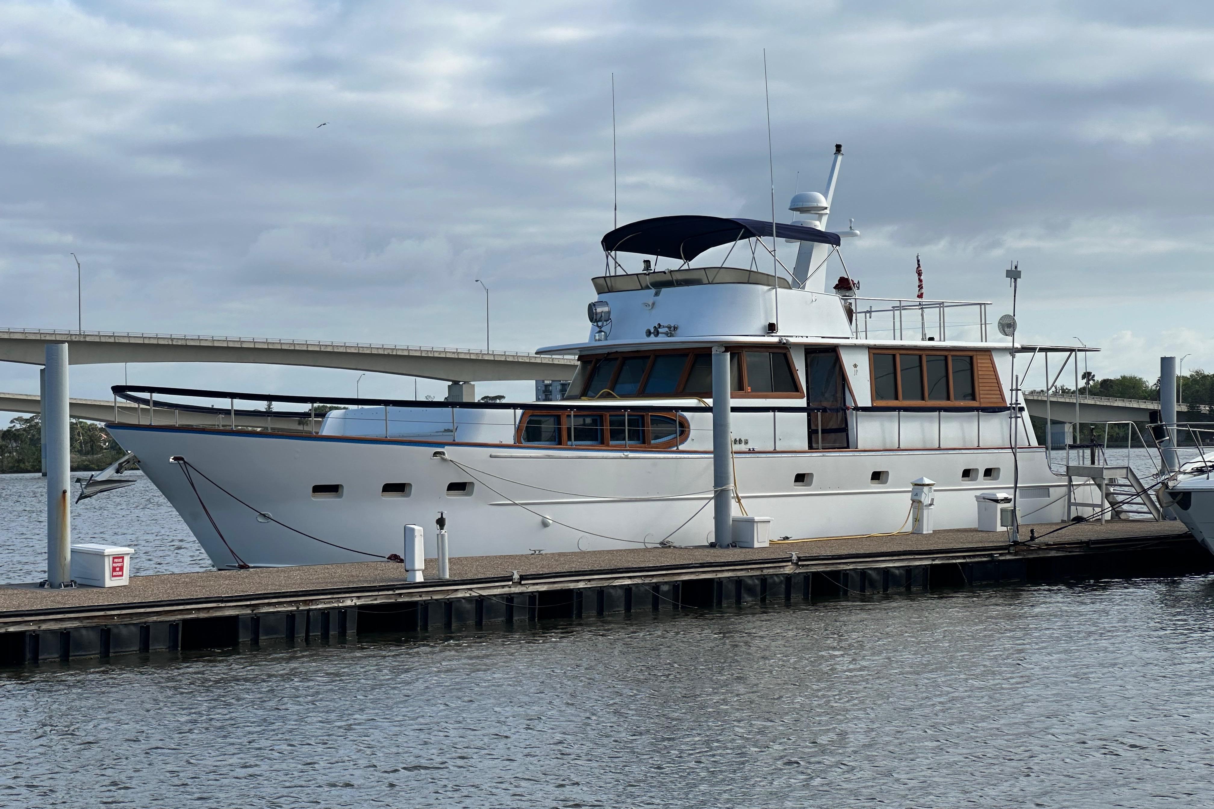 Photo of Listing #9839537