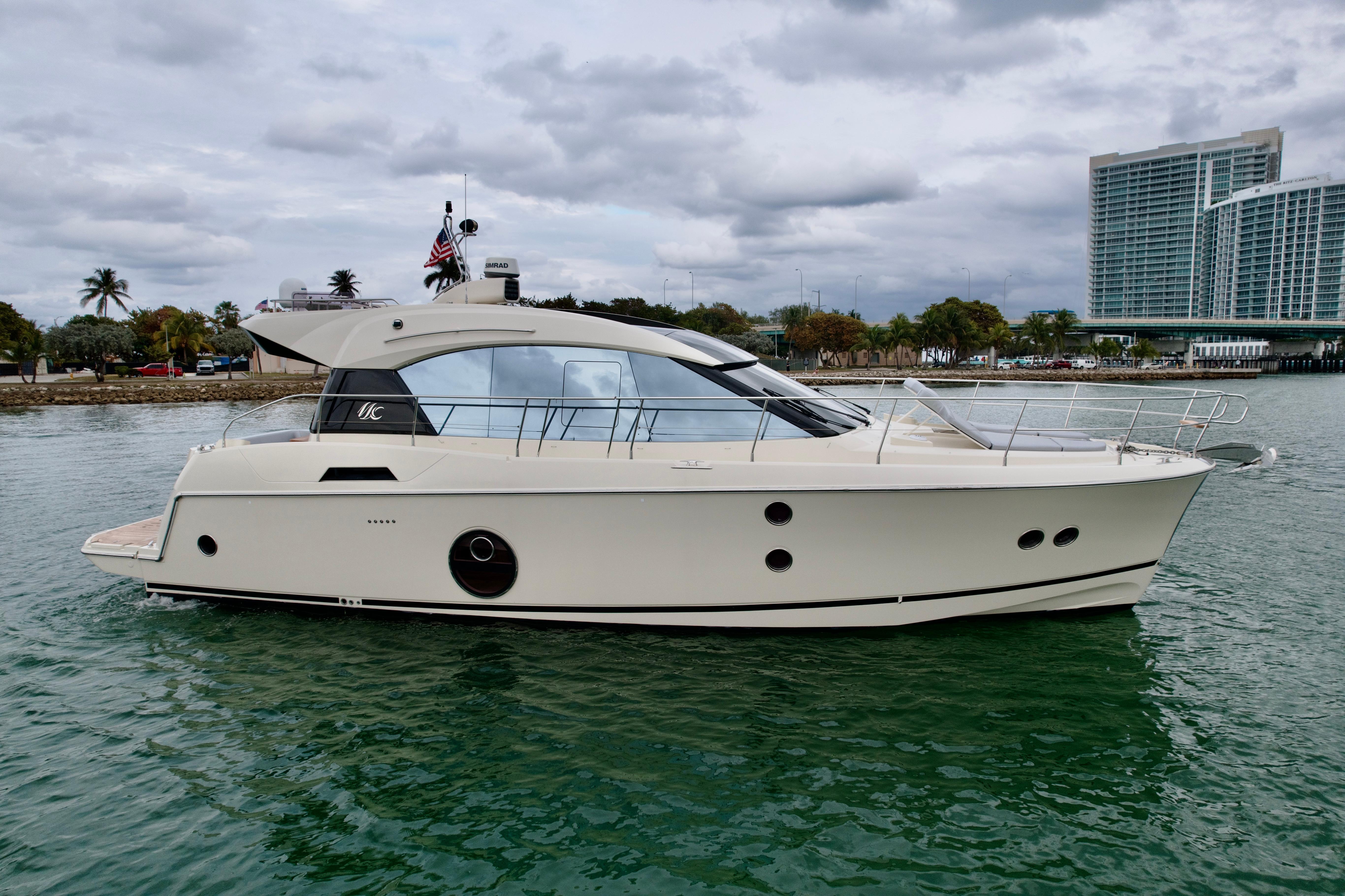 Photo of Listing #9910083