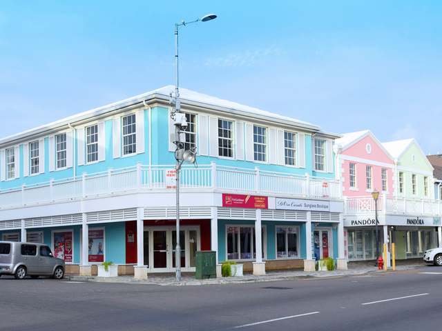 Bay Street (nassau), New Providence/Paradise Island