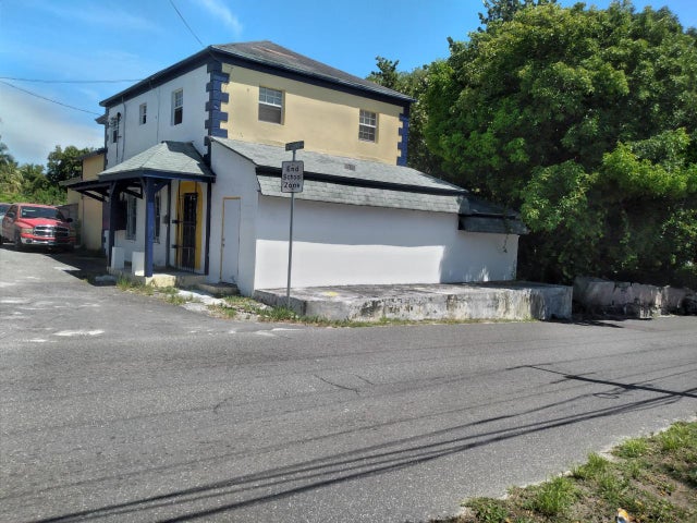 Fox Hill Rd., New Providence/Paradise Island