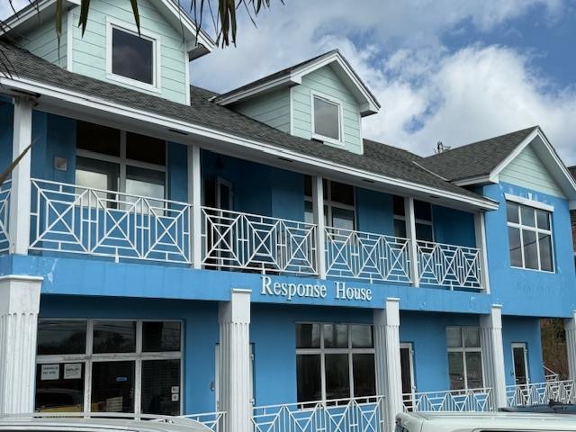 38 Hawkins Hill, New Providence/Paradise Island