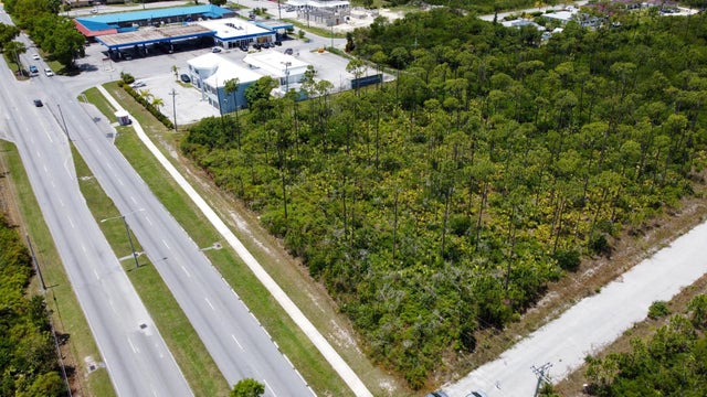 Lot # 1 East Sunrise Highway, Grand Bahama/Freeport