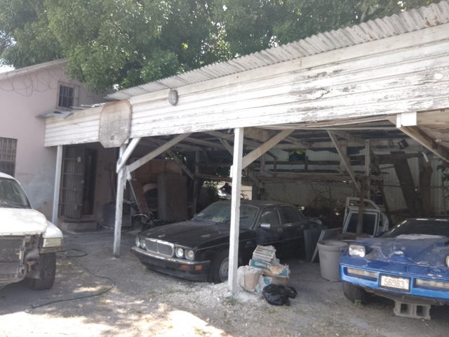 Rosetta Street, New Providence/Paradise Island