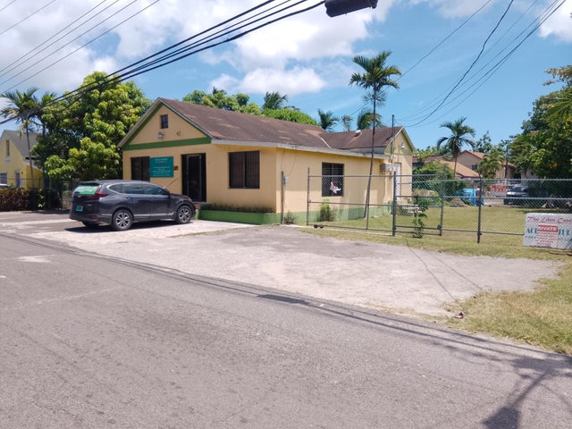 Winchester Street, New Providence/Paradise Island