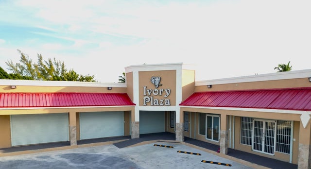 Ivory Plaza At Yamacraw Hill Road, New Providence/Paradise Island