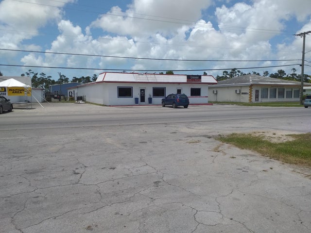 Lot 6 Queen's Highway Cia, Grand Bahama/Freeport