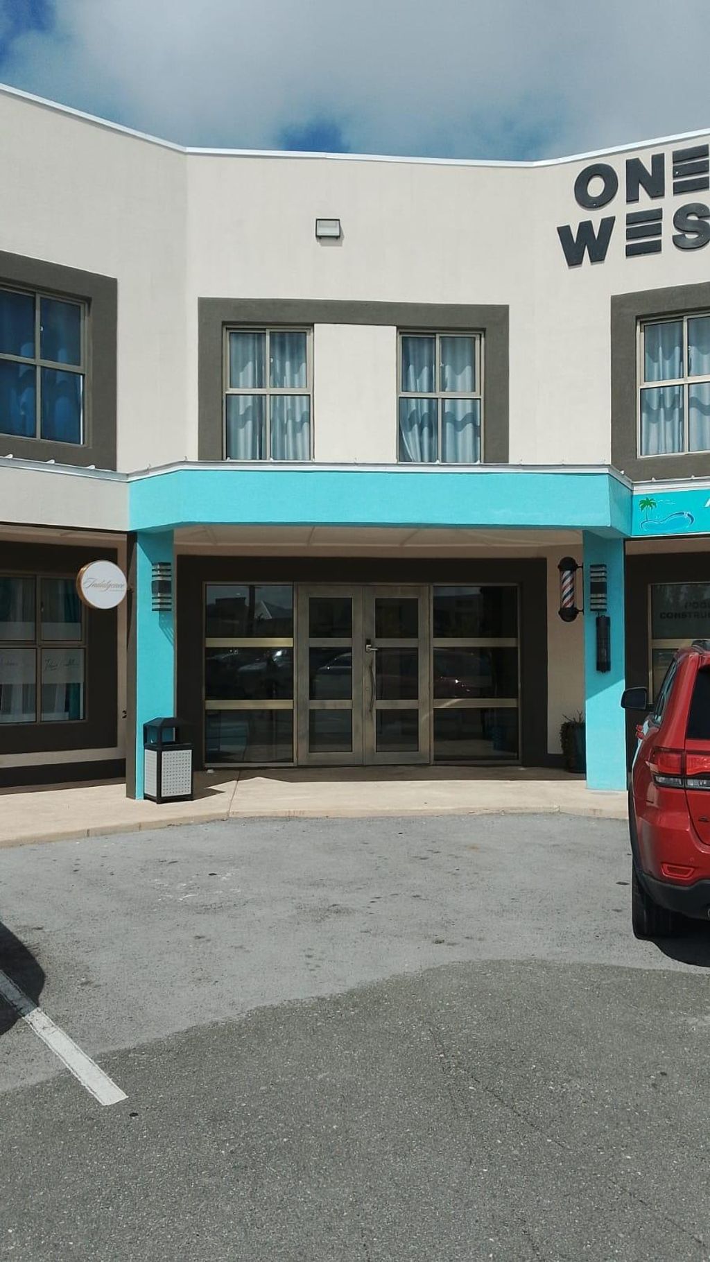 One West Commercial Rental, New Providence/Paradise Island