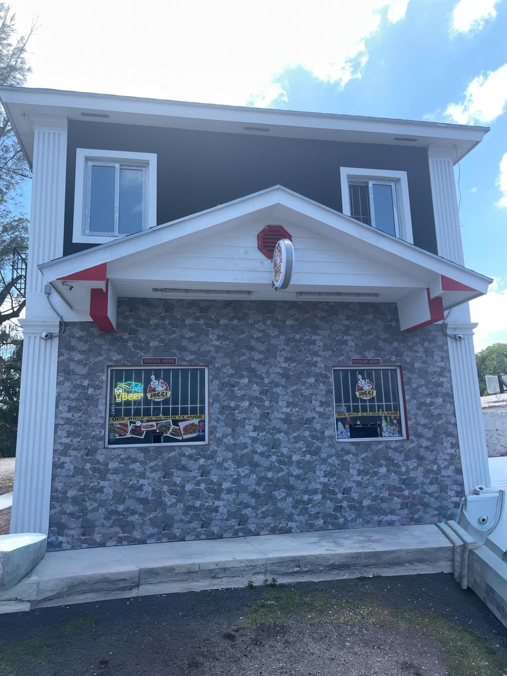Shirley Street, New Providence/Paradise Island