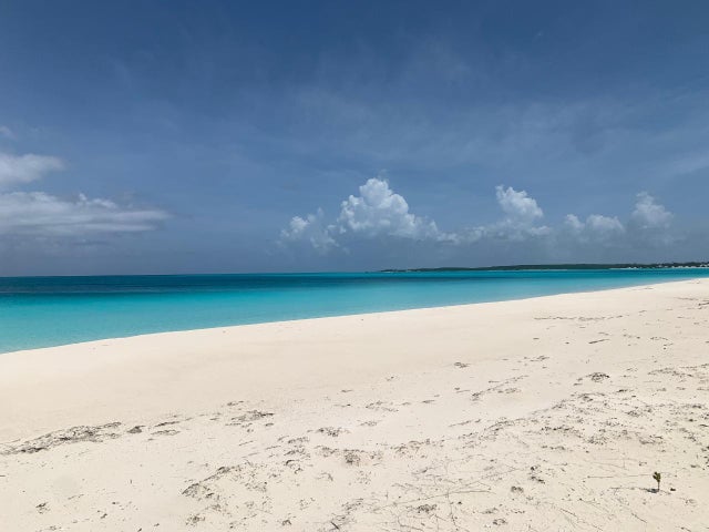 40 E Cape Santa Maria, Long Island