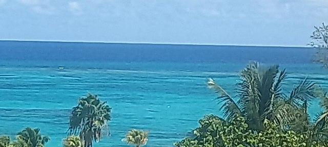 881 W.bay St 1, New Providence/Paradise Island