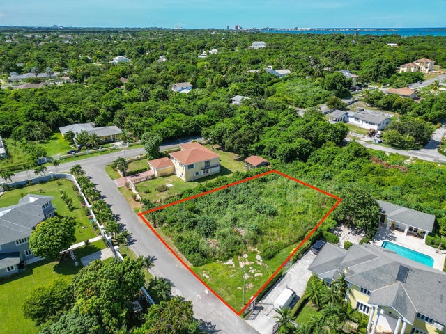 16 Broadfields Road, New Providence/Paradise Island