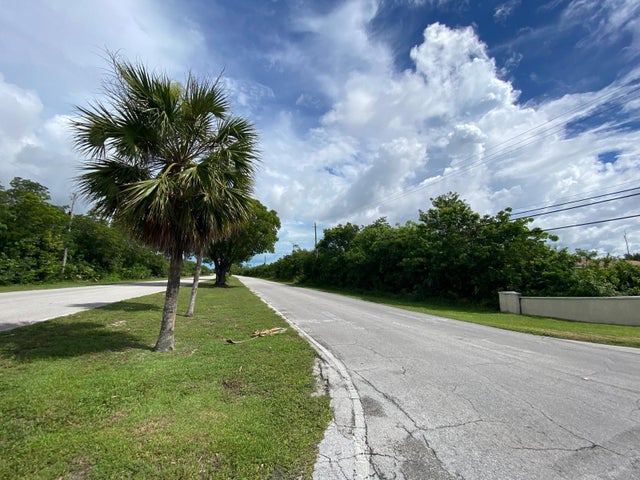 15 Ganymede Drive 1, Grand Bahama/Freeport