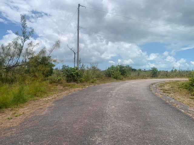 Debden Lane, Grand Bahama/Freeport
