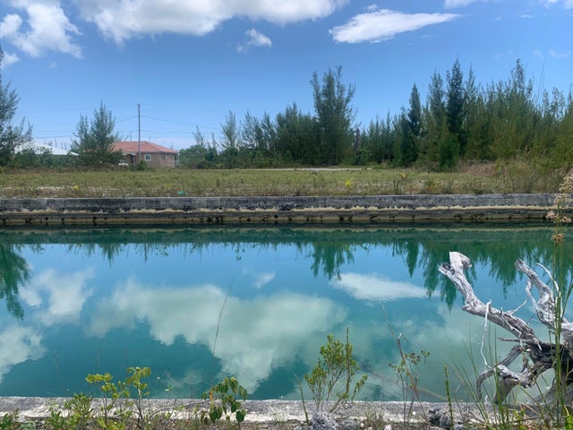 Harlow Way, Grand Bahama/Freeport