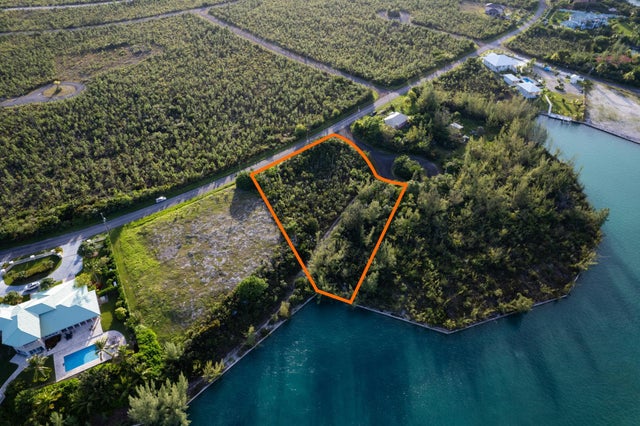 38 Bahamas Drive, Grand Bahama/Freeport