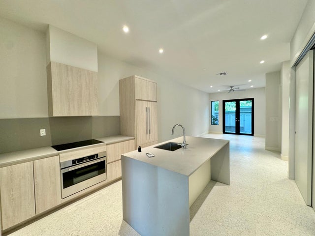 West End A3, New Providence/Paradise Island