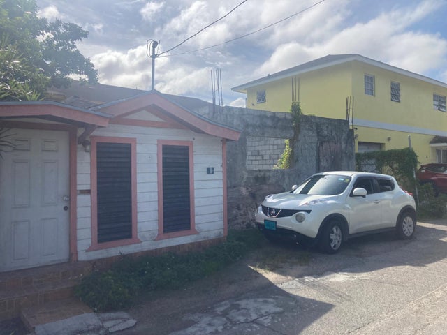 Cambridge Street, Bain To, New Providence/Paradise Island
