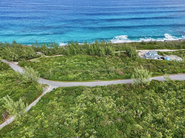 Ocean Drive, Rainbow Bay, Eleuthera
