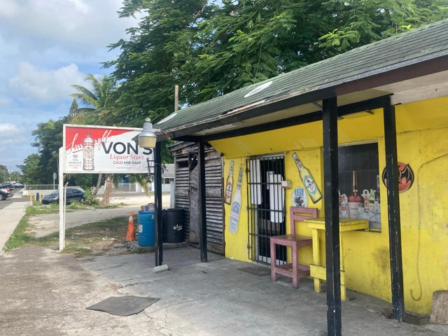 Village Road, New Providence/Paradise Island