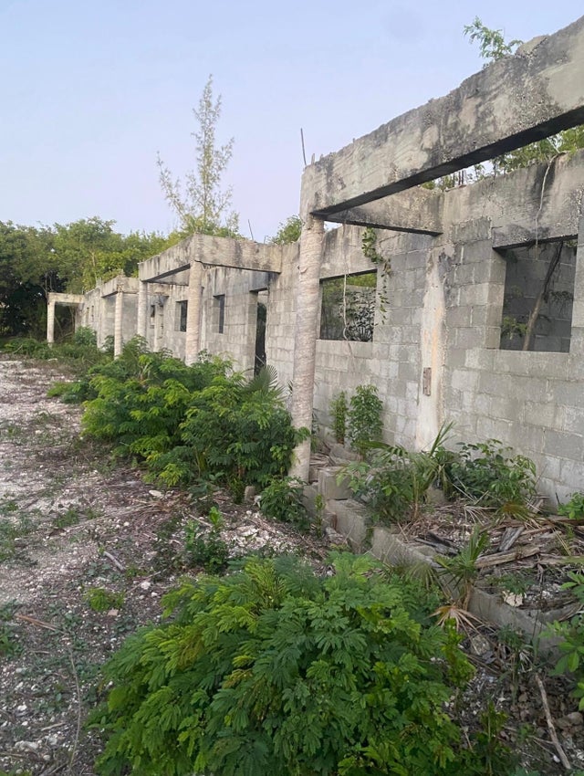 5a Jewel Box Lane, Grand Bahama/Freeport