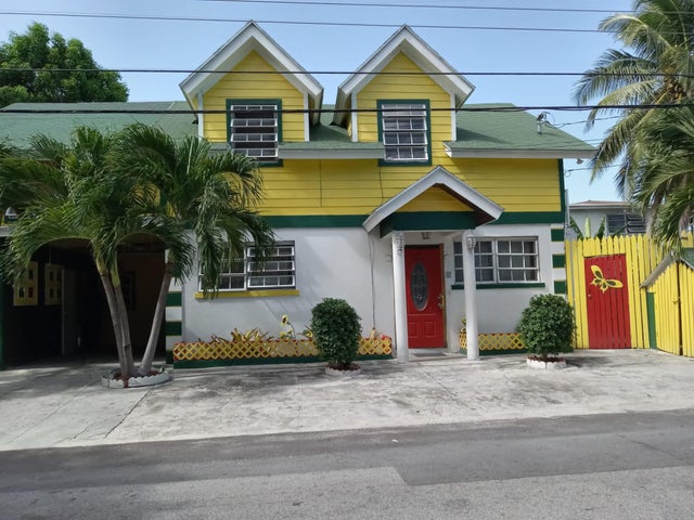 Cumlersville Income Plex, New Providence/Paradise Island